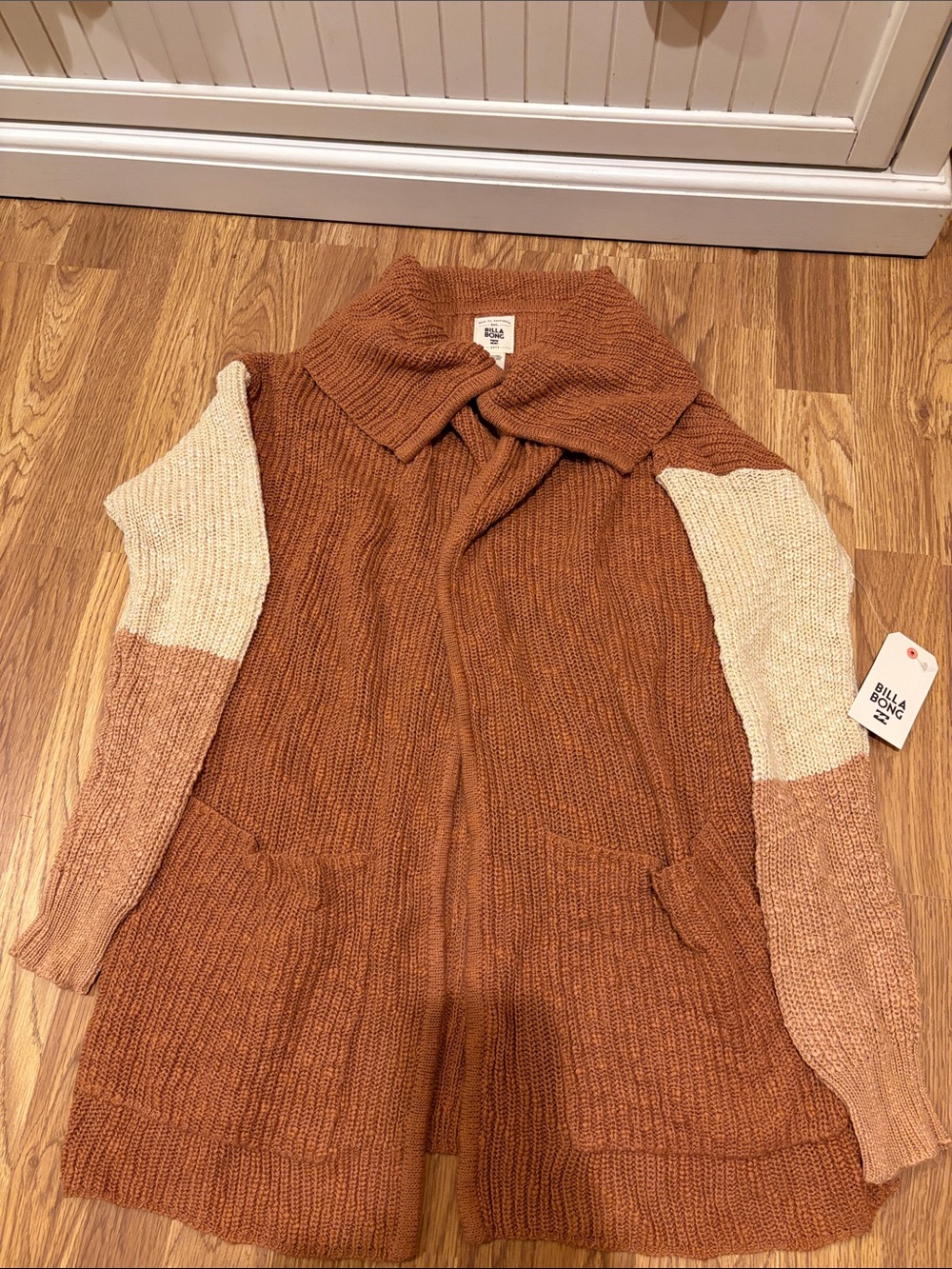 Billabong Rust and Cream Colorblock Open-Front Cardigan